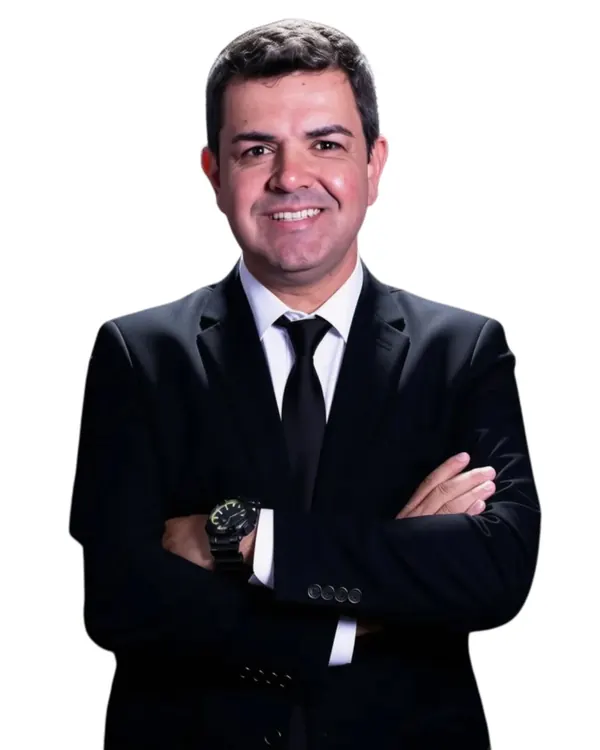 Prof. Marco Soares